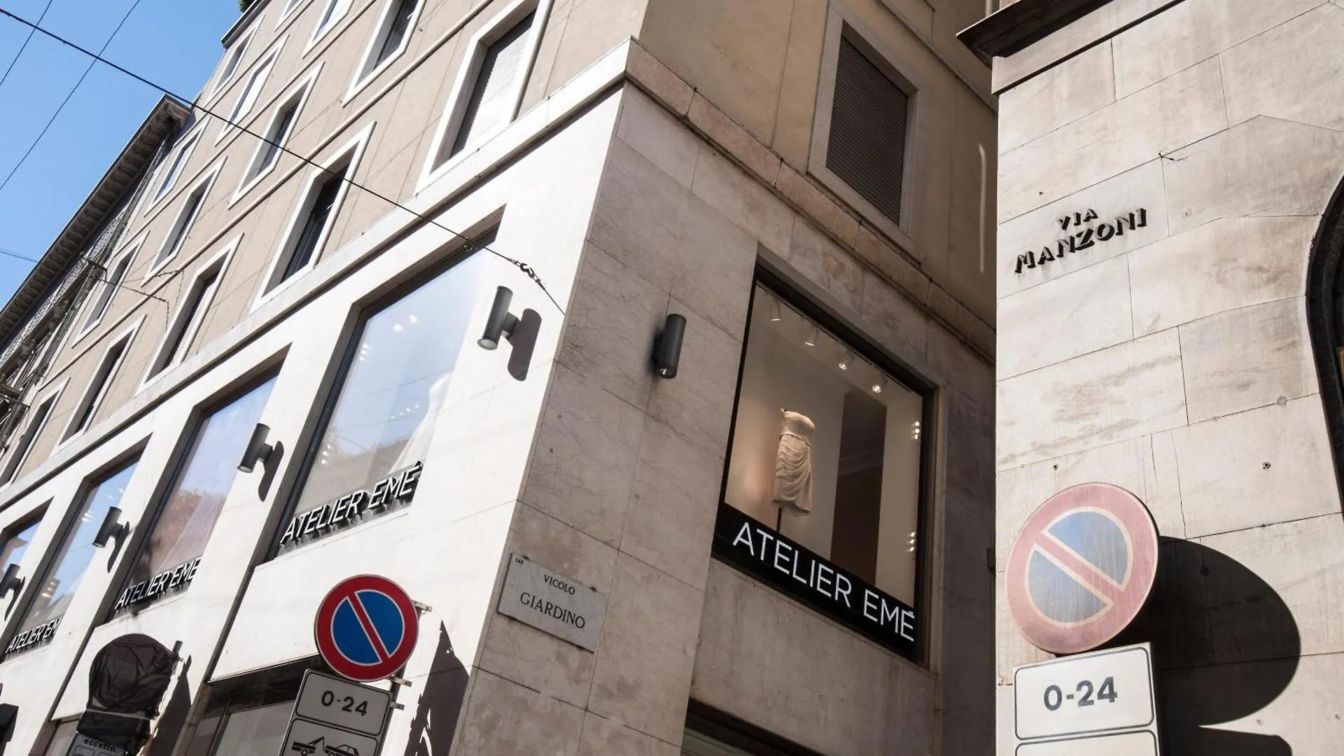 Montenapoleone Suite In The Heart Of Milan - Best Location Possible דירה